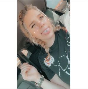 Meet your Posher, Taylor